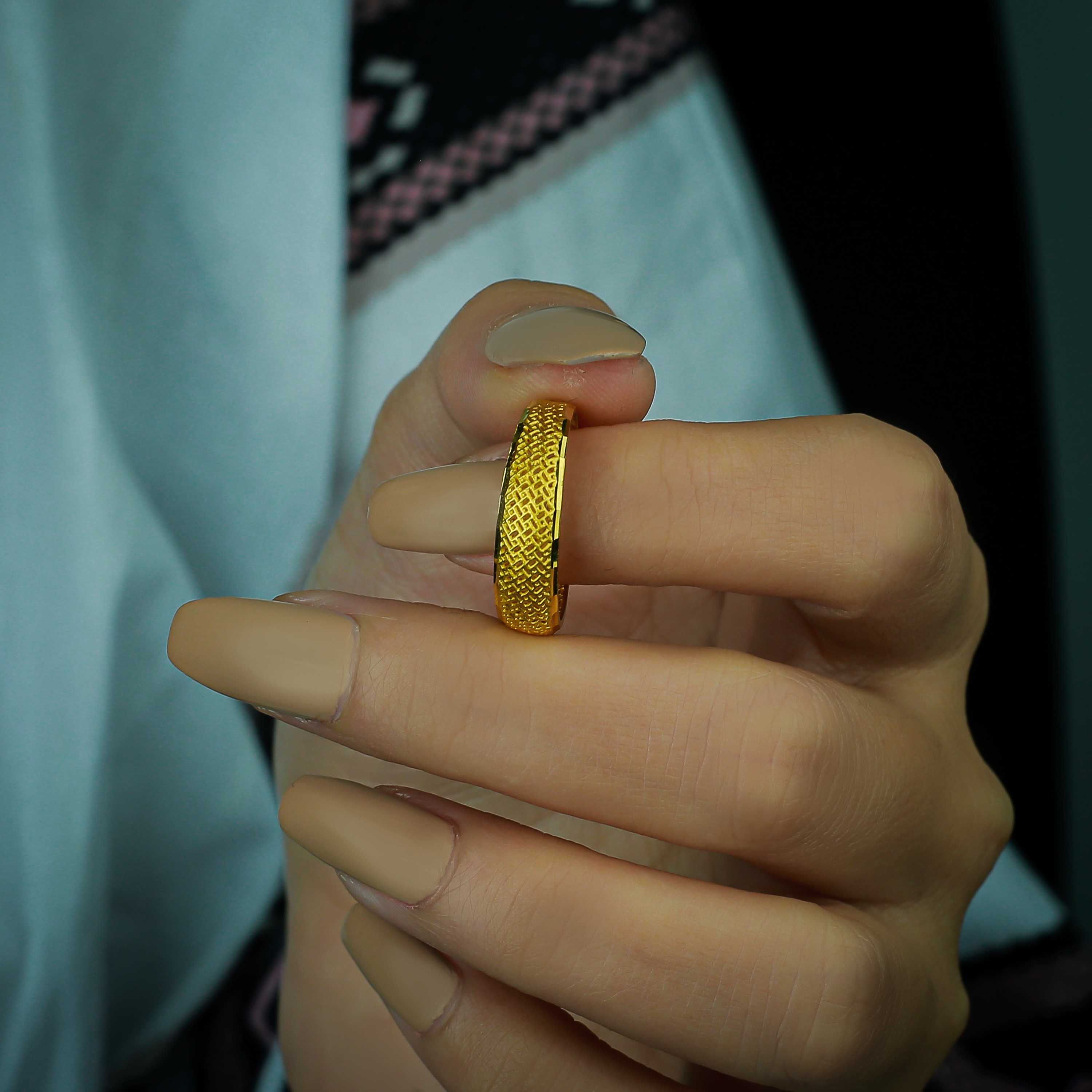 21 karat gold wedding ring, made in Turkey - (H-0731)